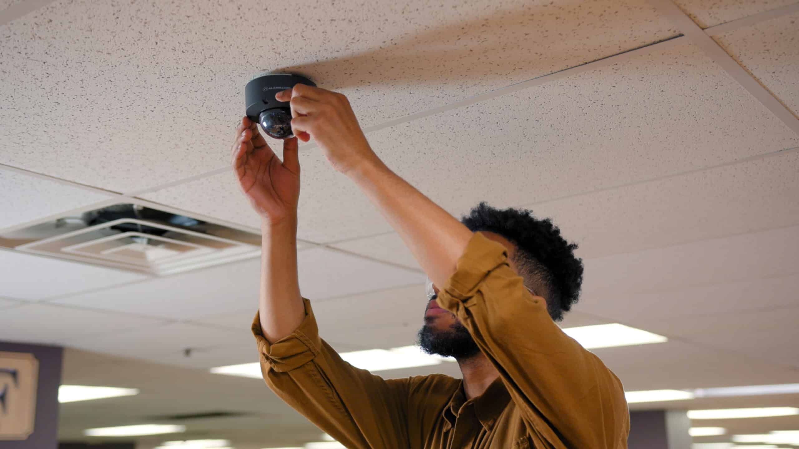 ADC Comm RTL In 05 Still001 scaled 1